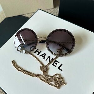 Chanel Round Glasses with golden adjustable chain